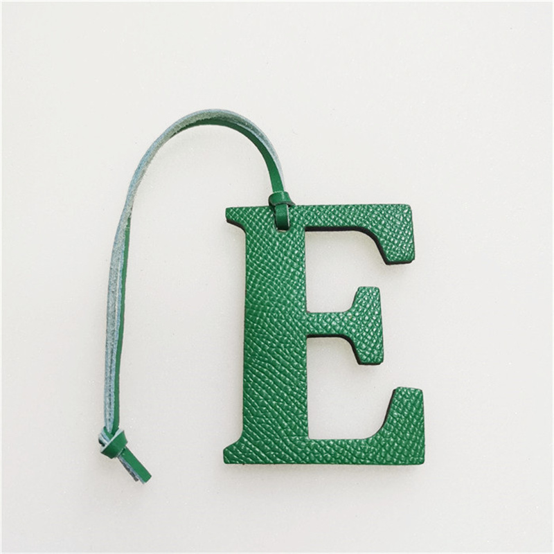 Wholesale Luxury Genuine Leath - огляд і ціна Monogram Keychain Leather